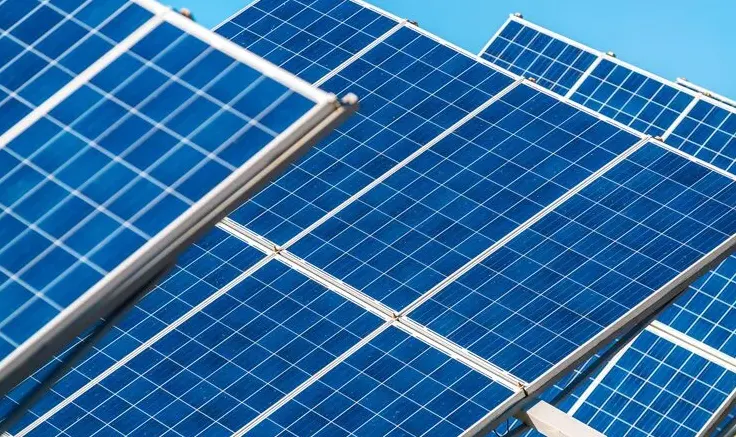 Installation photovoltaïque par Panneaux Solaires Rennes - Pro Expert Solaire - Autoconsommation Solaire - panneaux photovoltaiques, artisan QualiPV référencé sur Amanlis